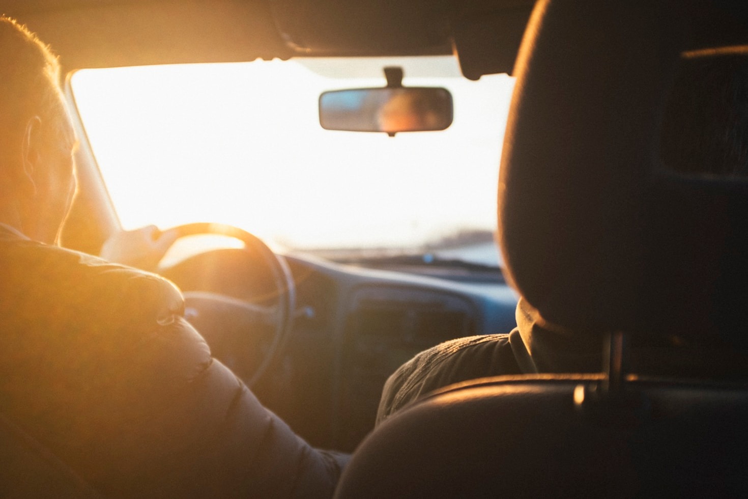 Cómo preparar tu coche para un viaje largo